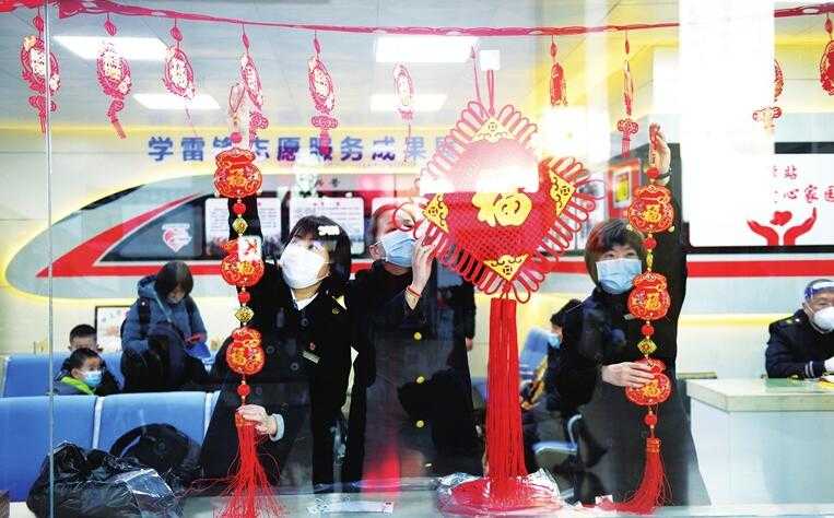 掃碼領(lǐng)取普惠券 市總工會首次開通春節(jié)線上送溫暖 