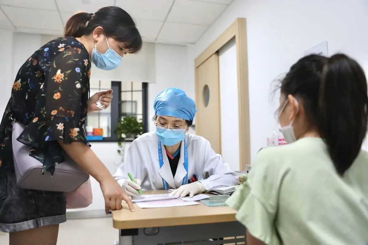 為減輕患者看病負(fù)擔(dān) 我市住院診療推行組合“打包價” 