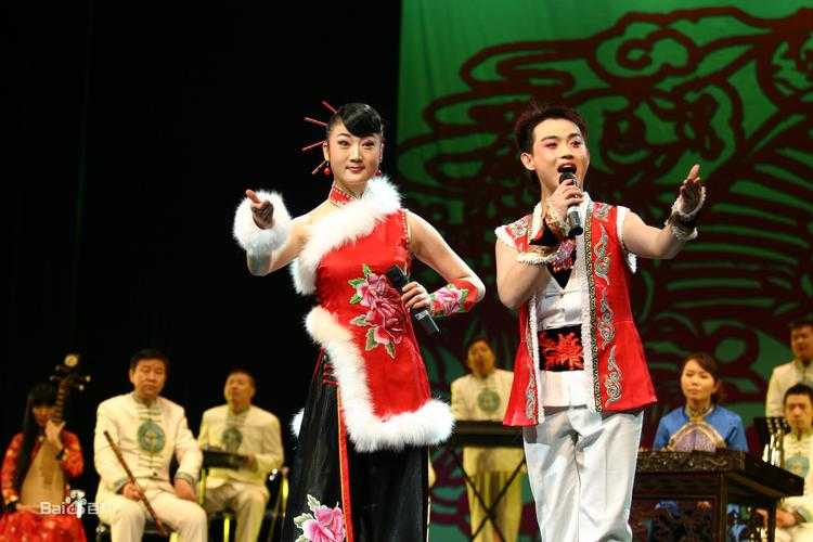 為進(jìn)一步豐富省城群眾文化生活 我省十個稀有劇種集中展演